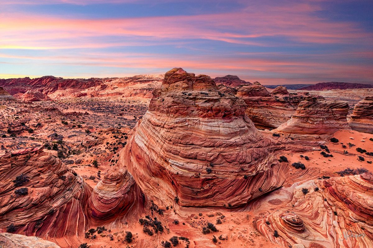 Overlook of the Vermillion Cliffs in northern Arizona at sunset